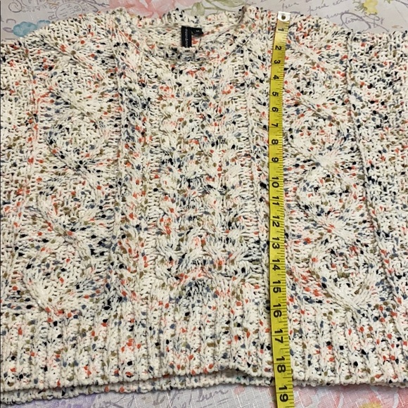 Cropped White & Speckled Soft Knit Sweater - Picture 12 of 13